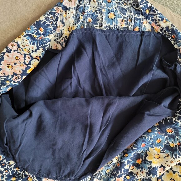 Loft Blouse Womens Medium Blue Floral Print Casual - Picture 8 of 9